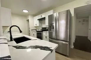 2018 Clark Trail, Grand Prairie, TX 75052 - Photo 15