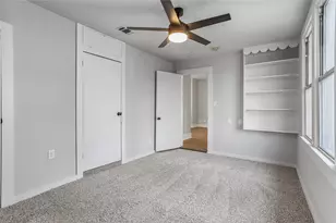 217 W Hull St, Denison, TX 75020 - Photo 17