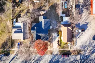 217 W Hull St, Denison, TX 75020 - Photo 23