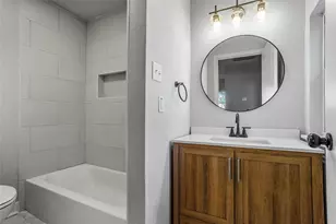 217 W Hull St, Denison, TX 75020 - Photo 15