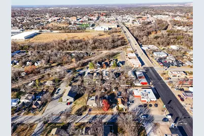 217 W Hull Street, Denison, TX 75020 - Photo 25