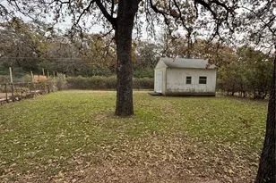 6525 Truman Dr, Fort Worth, TX 76112 - Photo 15