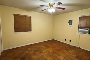 6525 Truman Dr, Fort Worth, TX 76112 - Photo 9