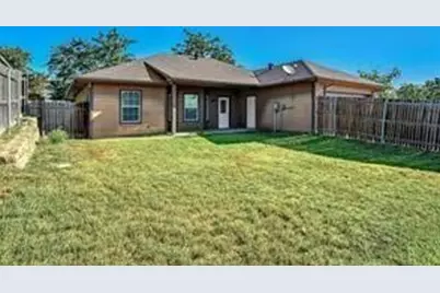 1808 Woodland Park Drive, Denison, TX 75020 - Photo 11