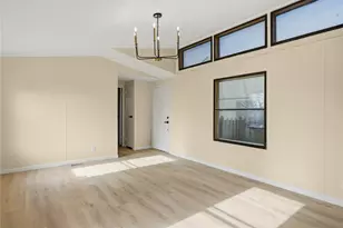 821 Flamingo Rd, Granbury, TX 76049 - Photo 3