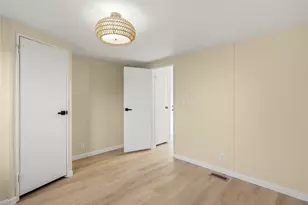 821 Flamingo Rd, Granbury, TX 76049 - Photo 17