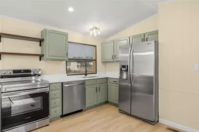 821 Flamingo Road, Granbury, TX 76049 - Photo 7