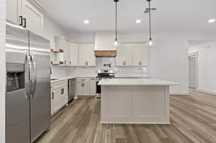 1714 Reuter Ave, Waco, TX 76708 - Photo 7