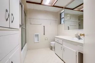 3731 Vancouver Dr, Dallas, TX 75229 - Photo 19