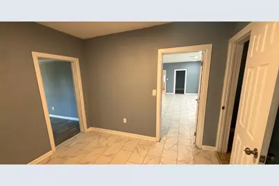 2022 Bourbon Street, Dallas, TX 75226 - Photo 7