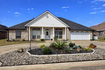 19430 Sara Lane, Flint, TX 75762 - Photo 1
