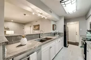 6026 Birchbrook Dr, Dallas, TX 75206 - Photo 5