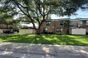 6026 Birchbrook Dr, Dallas, TX 75206 - Photo 13