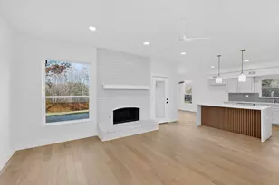 7937 Ember Oaks Dr, North Richland Hills, TX 76182 - Photo 9