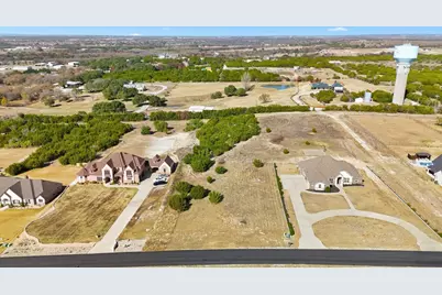 7076 Heathington Boulevard, Granbury, TX 76049 - Photo 9