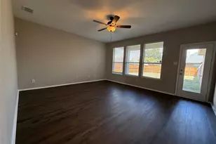 109 Rockbrook Dr, Wylie, TX 75098 - Photo 5