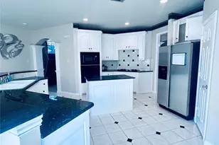 4318 Meadowcove Dr, Rowlett, TX 75088 - Photo 9