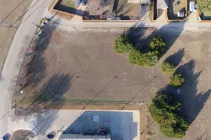 517 East Belt Line Rd, Cedar Hill, TX 75104 - Photo 1