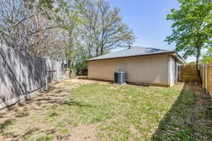5008 Santa Fe Ct, Arlington, TX 76017 - Photo 25