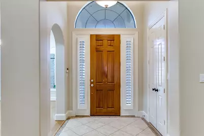 4248 Oak Park Court, Fort Worth, TX 76109 - Photo 9