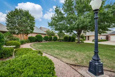 4248 Oak Park Court, Fort Worth, TX 76109 - Photo 33