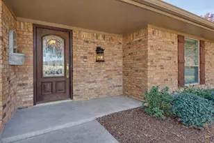 2814 Augusta Ln, Arlington, TX 76012 - Photo 5