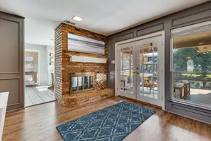 2814 Augusta Ln, Arlington, TX 76012 - Photo 11