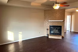 624 Johnathon Ct, Joshua, TX 76058 - Photo 3