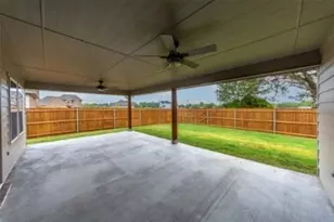 5007 Peacock Ln, Greenville, TX 75402 - Photo 7