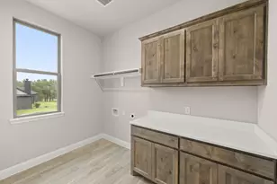 127 Oak Mdw Ln, Weatherford, TX 76085 - Photo 17