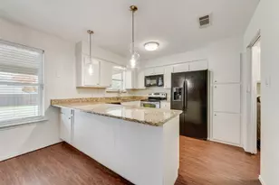 516 Roberts Dr, Saginaw, TX 76179 - Photo 11