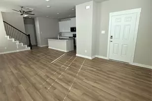 242 Territory Trl, Fort Worth, TX 76120 - Photo 3