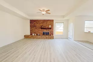 6320 Arthur Dr, Edgecliff Village, TX 76134 - Photo 11