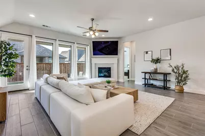 904 Saffold Trail, McKinney, TX 75071 - Photo 5