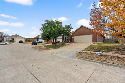 5648 Centeridge Drive, Dallas, TX 75249 - Photo 21