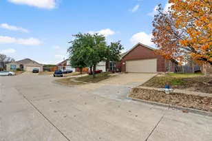 5648 Centeridge Dr, Dallas, TX 75249 - Photo 21