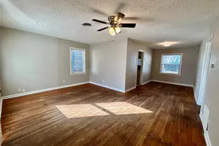 5856 Trigg Dr, Westworth Village, TX 76114 - Photo 3