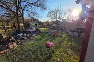 8112 Arlene Ln, Dallas, TX 75217 - Photo 13