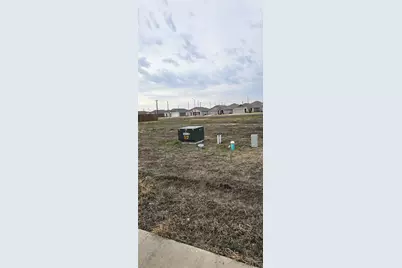 101 Hesed Street, Greenville, TX 75402 - Photo 11
