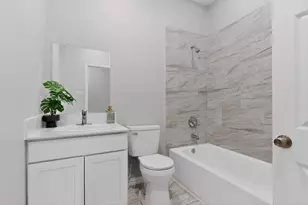 633 Ogden Ave, Cockrell Hill, TX 75211 - Photo 11