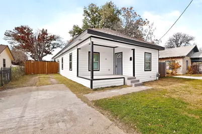 633 Ogden Avenue, Cockrell Hill, TX 75211 - Photo 1