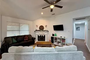 2922 Custer Dr, Corinth, TX 76210 - Photo 13