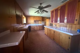 504 W Pioneer St, Rising Star, TX 76471 - Photo 7