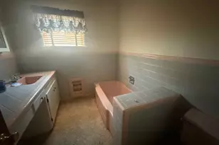 504 W Pioneer St, Rising Star, TX 76471 - Photo 15