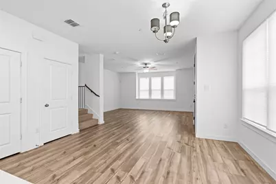 2714 Parkview Place, Lewisville, TX 75067 - Photo 9