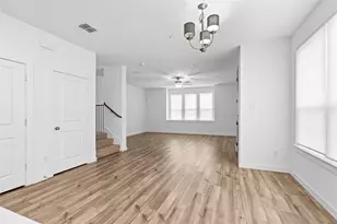 2714 Parkview Pl, Lewisville, TX 75067 - Photo 9