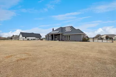 112 Friendship Way, Boyd, TX 76023 - Photo 25
