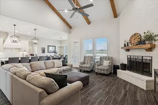 112 Friendship Wy, Boyd, TX 76023 - Photo 9