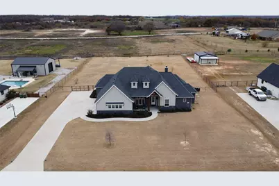 112 Friendship Way, Boyd, TX 76023 - Photo 1