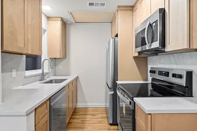 3919 Gilbert Avenue #A, Dallas, TX 75219 - Photo 9